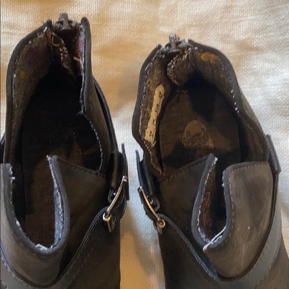 Booties - Picture 2 of 6